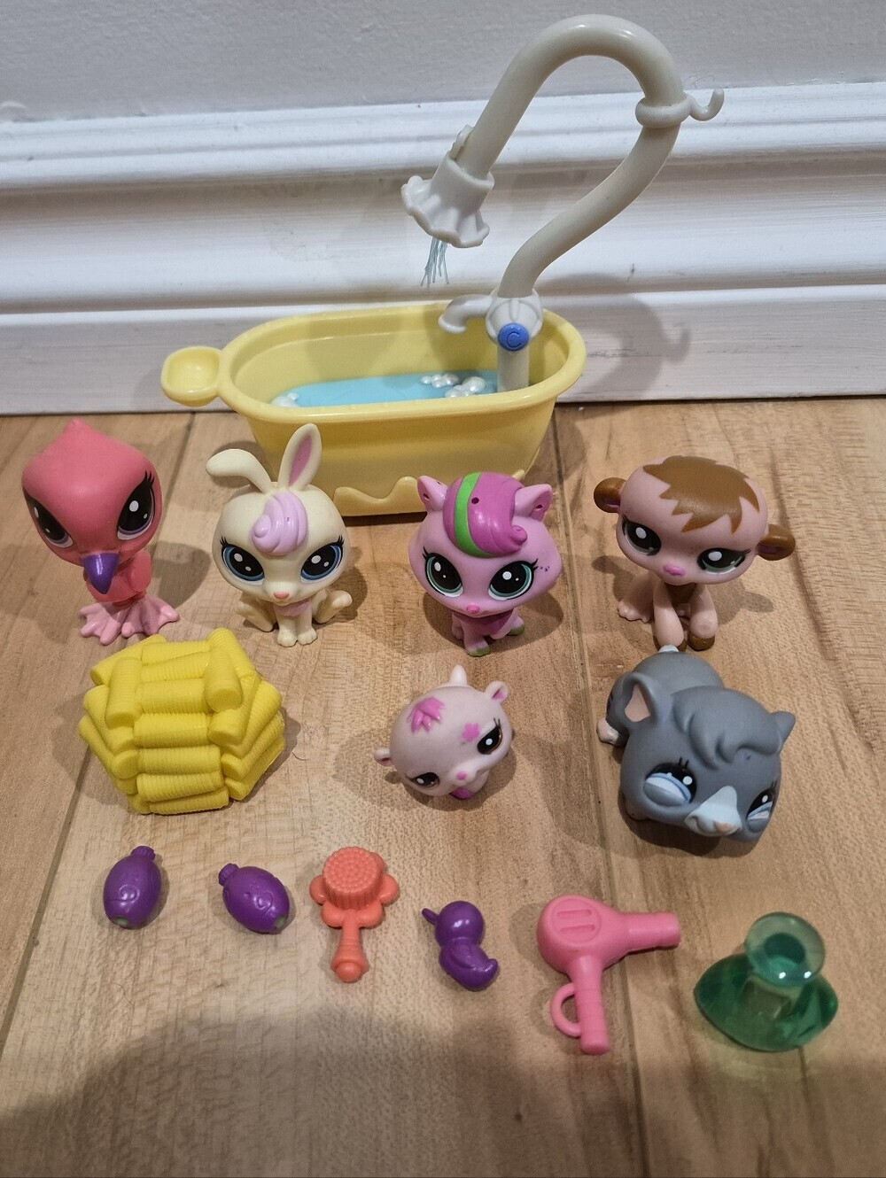 Littlest Pet Shop (LPS) characters and accessories